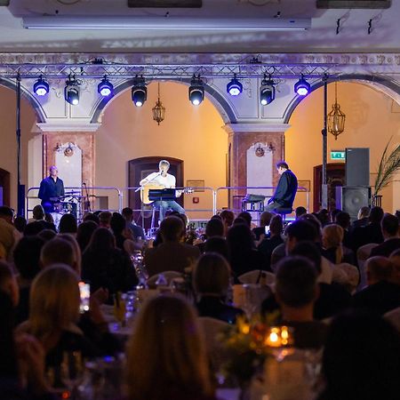 Galicia Nueva, Castle Hotel Lučenec Εξωτερικό φωτογραφία