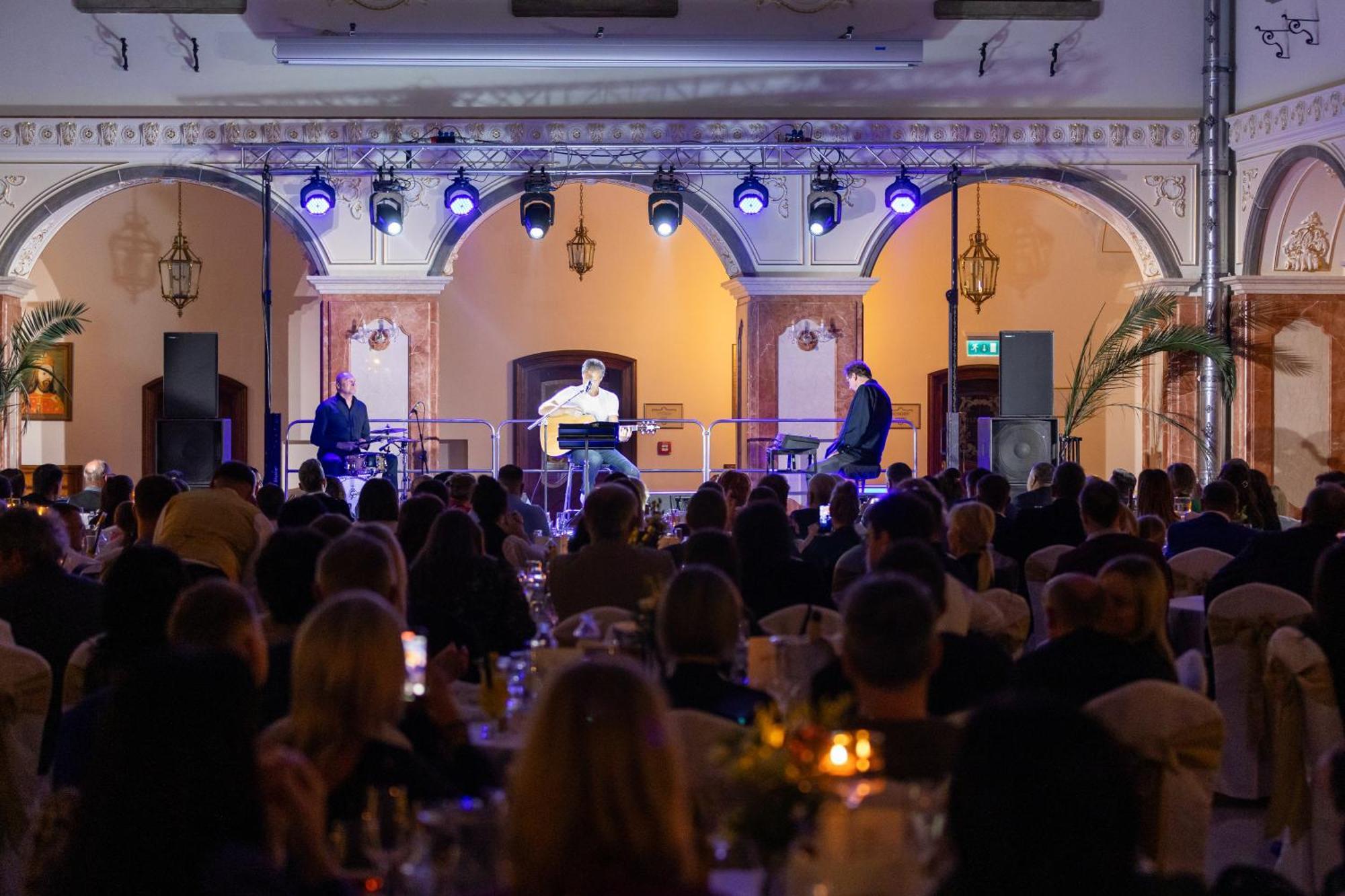 Galicia Nueva, Castle Hotel Lučenec Εξωτερικό φωτογραφία